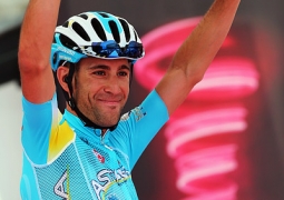 Винченцо Нибали может подписать новый контракт с велокомандой «Астана»