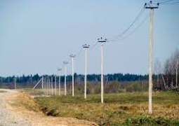 Жамбылские энергетики обязали местных бизнесменов платить за столбы