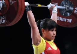 Зульфия Чиншанло завоевала "золото" Чемпионата мира по тяжелой атлетике
