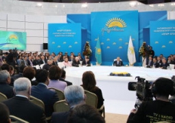 В кризисный период пенсии и зарплаты, возможно, "расти" не будут, - Нурсултан Назарбаев
