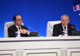 Казахстан и Франция договорились использовать свои механизмы для снижения напряженности в Украине