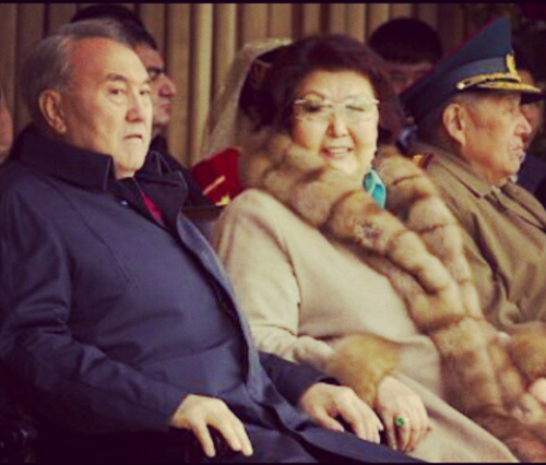 Сара Назарбаева завела страничку в Instagram, где публикует эксклюзивные семейные фото