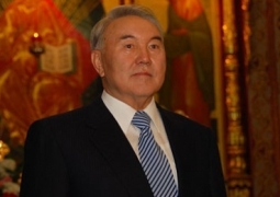 Президент Назарбаев поздравил казахстанцев с Рождеством