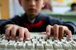 В Казахстане детям могут запретить создавать электронную почту