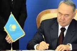 Указ о единой юбилейной медали в честь 70-летия Победы подписал Нурсултан Назарбаев