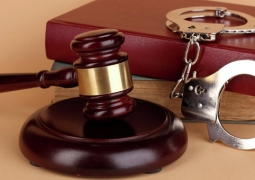 В Атырау директора филиала банка осудили на 7,5 лет за мошенничество