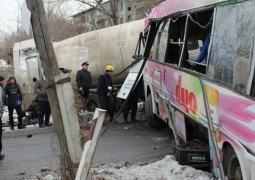 Автопарк Алматы лишился лицензии после массового ДТП с участием автобуса
