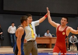 Во Франции казахстанские борцы греко-римского стиля завоевали четыре медали