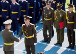 Более 400 казахстанских военнослужащих проходят подготовку за рубежом