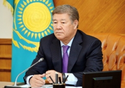 На развитие Наурызбайского района Алматы в 2015 г. будет выделено более 9 млрд тенге - А.Есимов
