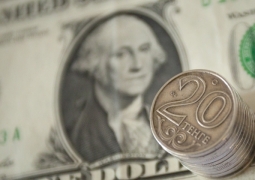В обменниках Алматы курс достиг 187 тенге за доллар
