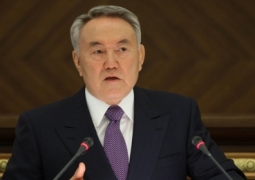 Нурсултан Назарбаев призвал священнослужителей оградить молодежь от псевдорелигиозных течений