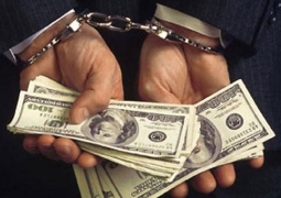 Казахстанец украл из банка в Байконуре 30 млн рублей