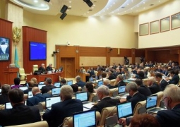 Мажилис одобрил поправки в республиканский бюджет на 2015-2017 годы