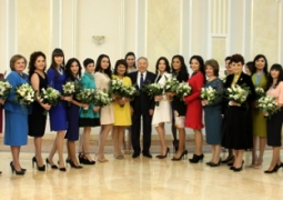 Казахстанские женщины поблагодарили Н. Назарбаева за заботу об укреплении семейных ценностей