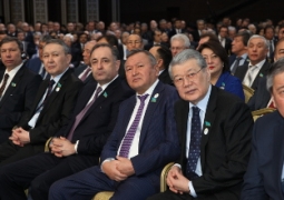 Нурсултан Назарбаев поручил ужесточить требования для приема сотрудников на госслужбу