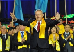 ЦИК зарегистрировала Нурсултана Назарбаева кандидатом в Президенты РК