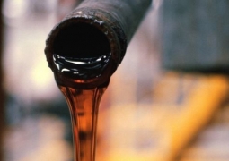 Казахстан снизил ставки ЭТП на нефть и нефтепродукты