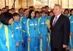 Нурсултан Назарбаев отметил важность популяризации здорового образа жизни среди молодежи