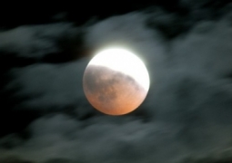Увидеть лунное затмение 4 апреля смогут только жители Западного Казахстана