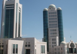 Парламент Казахстана принял поправки, запрещающие размещение букмекерских контор в жилых домах