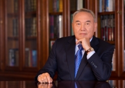 Президент Казахстана поздравил соотечественников с праздником Пасхи
