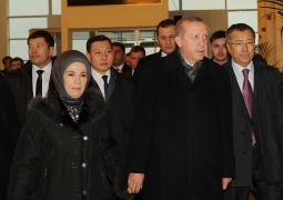 Реджеп Эрдоган прибыл с первым визитом в качестве Президента Турции в Казахстан
