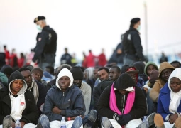 У берегов Ливии затонуло судно с 700 мигрантами, есть погибшие