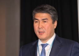 В Казахстане отменяется «мобильное рабство» - А.Исекешев