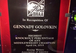 Геннадий Головкин получил награду за самый высокий процент побед нокаутом