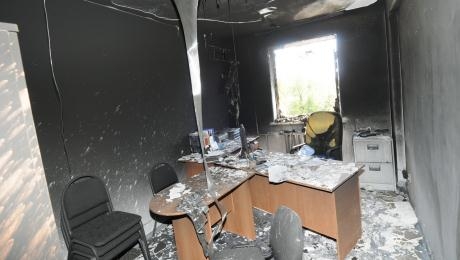 Сгоревшее в Таразе девятиэтажное здание отремонтируют за два дня