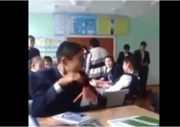 Учительница побила ученика в одной из казахстанских школ (ВИДЕО)