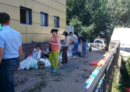 Сель в Алматы: Бизнесмены под видом нуждающихся получали воду для реализации в своих магазинах