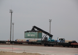 Сухой порт «Хоргос» принял первый контейнерный поезд из Китая
