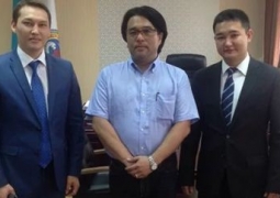 Обворованному в Алматы японцу вернули документы и банковские карты 