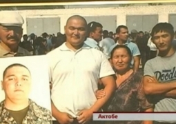 В Костанае затягивается расследование смерти солдата-срочника, который умер через 5 дней после призыва (ВИДЕО)