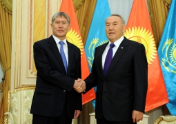 Нурсултан Назарбаев поддержал проект строительства дороги Алматы - Иссык-Куль