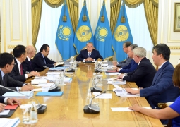 Нурсултан Назарбаев поручил снизить дефицит республиканского бюджета до 1% к 2018 году