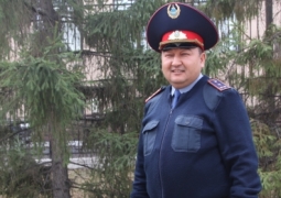 Полицейский Бахыт Алимкулов в третий раз принял роды до приезда "скорой"