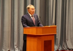 Нурсултан Назарбаев выступил с лекцией в Центральной партийной школе Китая