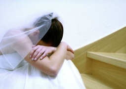 Двух девушек застрелили на свадьбе в ЮКО
