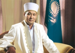Верховный муфтий Казахстана: нельзя допускать молодежь к различным псевдорелигиозным течениям
