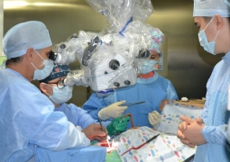 В Астане проведена уникальная операция на головном мозге