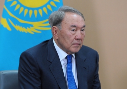 Нурсултан Назарбаев посетил завод по производству оптического кабеля в Атырау