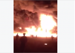 Ужасающие кадры пожара на нефтехранилище Жанаозена (ВИДЕО)