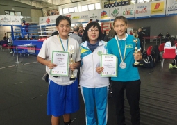4 медали завоевали казахстанские спортсменки на международном турнире по боксу в Польше