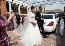 В Чечне проводят рейды по свадьбам, чтобы не допустить распространения европейских традиций