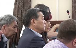 Свидетели рассказали суду о нарушениях в акимате в бытность Серика Ахметова главой Карагандинской области