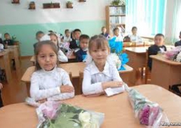 Все маленькие казахстанцы, которые пойдут в школу в 2016 году, будут учиться по 12-летней программе