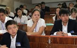 Первое образование казахстанцы будут получать бесплатно